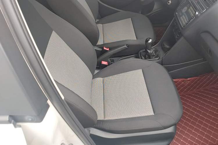 Used Volkswagen Polo 2014 1.4L Manual Fashion Edition Right Front Seat