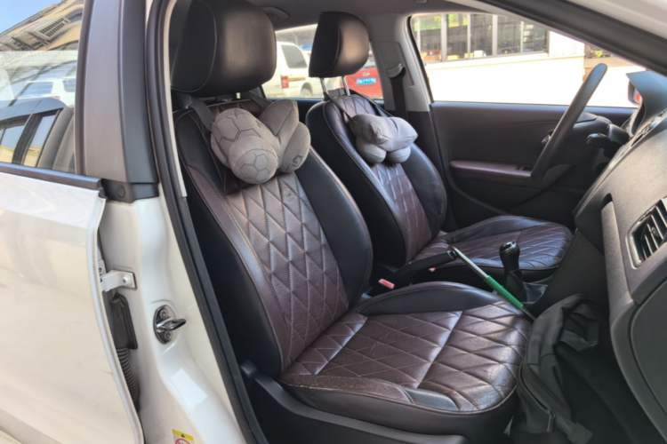 Used Volkswagen Polo 2014 1.4L Manual Fashion Edition Right Front Seat