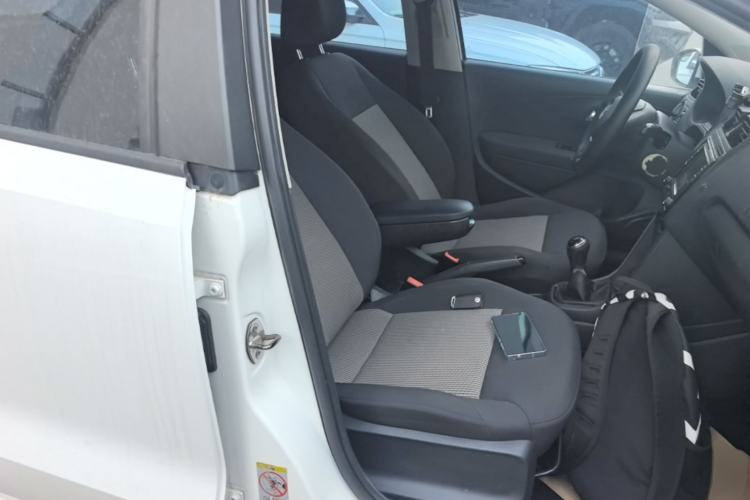 Used Volkswagen Polo 2014 1.4L Manual Fashion Edition Right Front Seat