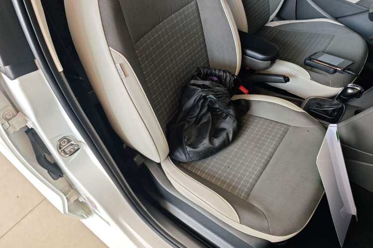 Used Volkswagen Polo 2014 1.4L Automatic Comfort Edition Right Front Seat