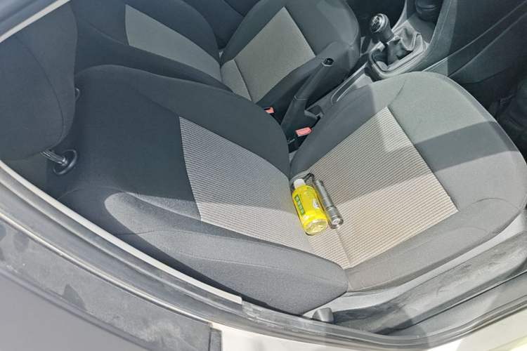 Used Volkswagen Polo 2014 1.4L Manual Fashion Edition Right Front Seat