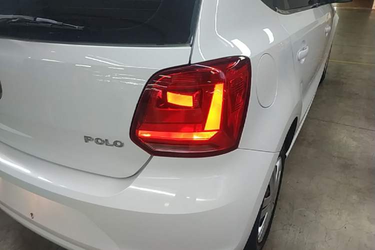 Used Volkswagen Polo 2014 1.4L Manual Fashion Edition Right Rear Taillight