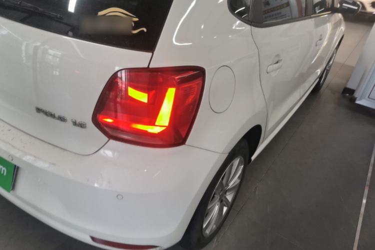 Used Volkswagen Polo 2014 1.6L Automatic Comfort Edition Right Rear Taillight
