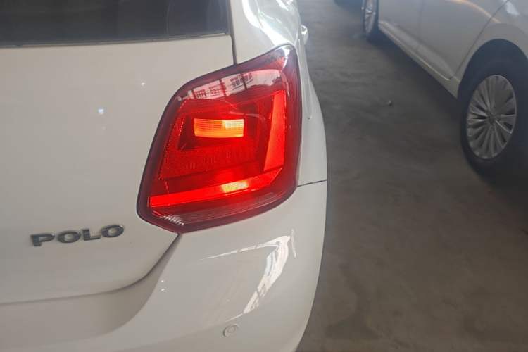 Used Volkswagen Polo 2014 1.4L Manual Fashion Edition Right Rear Taillight