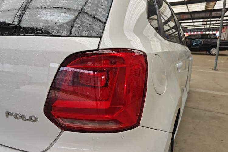Used Volkswagen Polo 2014 1.4L Manual Fashion Edition Right Rear Taillight
