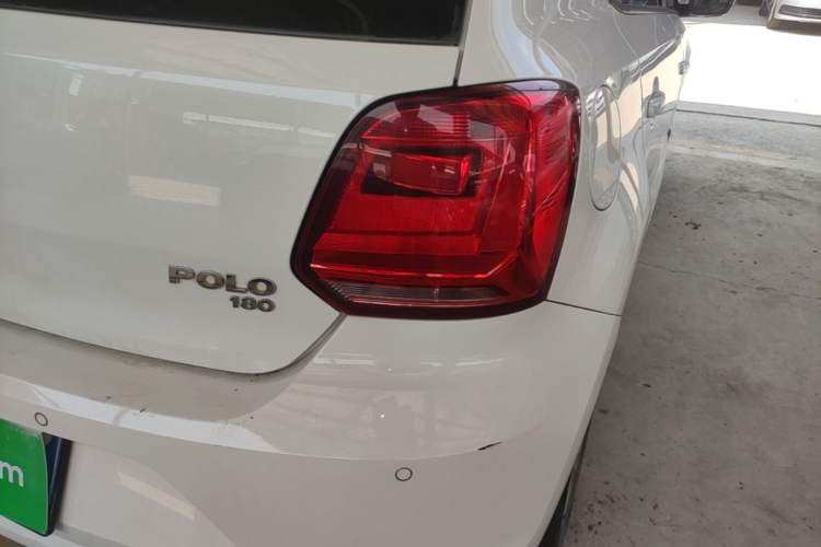 Used Volkswagen Polo 2014 1.6L Automatic Comfort Edition Right Rear Taillight