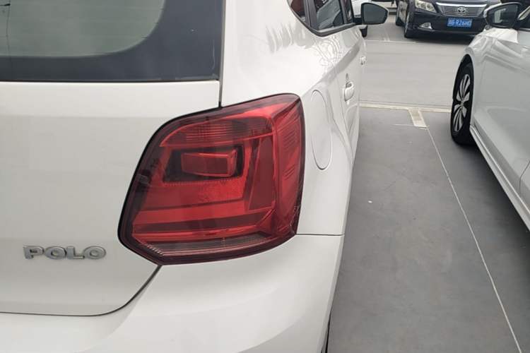 Used Volkswagen Polo 2014 1.4L Manual Fashion Edition Right Rear Taillight