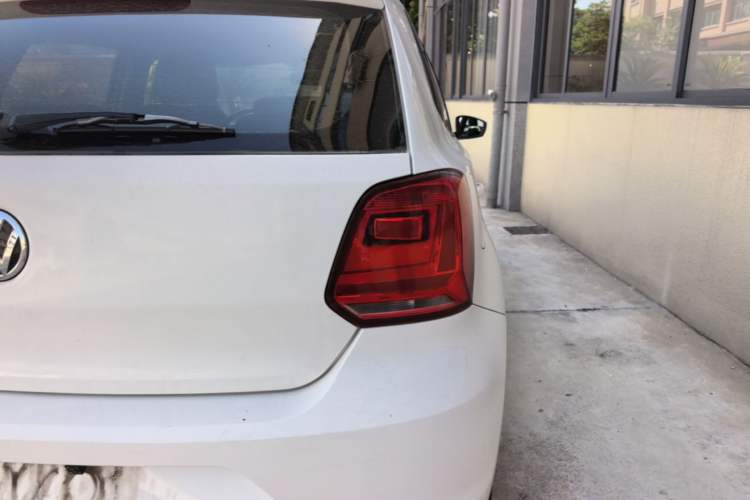Used Volkswagen Polo 2014 1.4L Manual Fashion Edition Right Rear Taillight