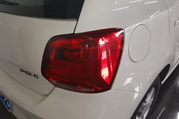 Used Volkswagen Polo 2014 1.4L Manual Fashion Edition Right Rear Taillight