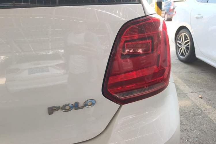 Used Volkswagen Polo 2014 1.4L Automatic Comfort Edition Right Rear Taillight
