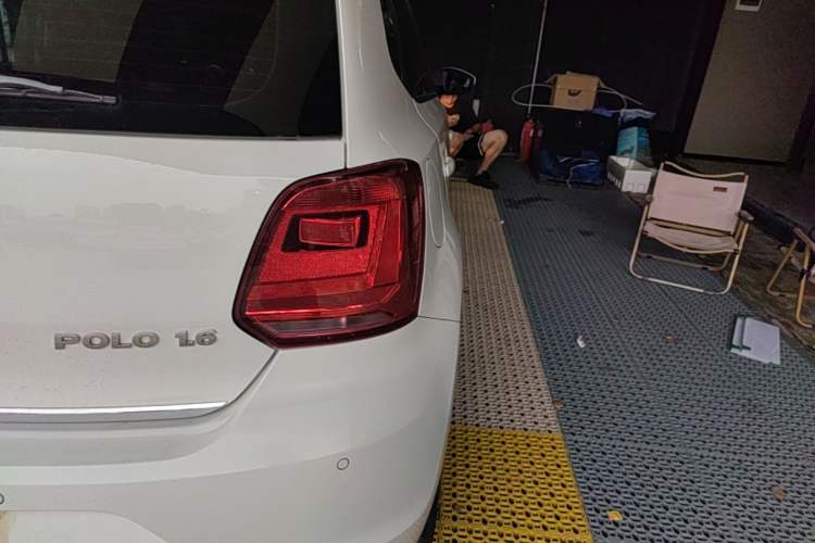 Used Volkswagen Polo 2014 1.6L Automatic Luxury Edition Right Rear Taillight