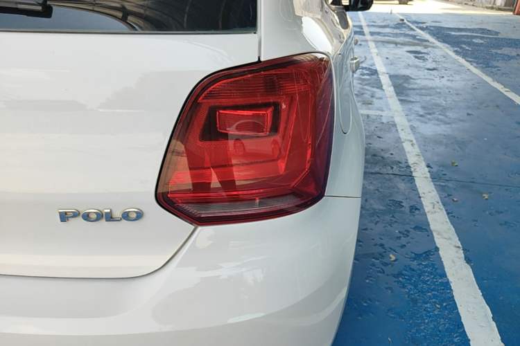 Used Volkswagen Polo 2014 1.4L Manual Fashion Edition Right Rear Taillight