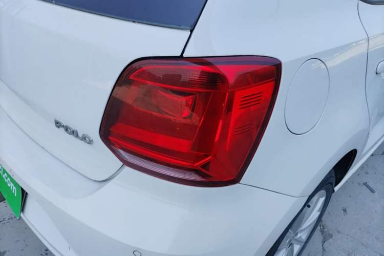 Used Volkswagen Polo 2014 1.4L Automatic Comfort Edition Right Rear Taillight