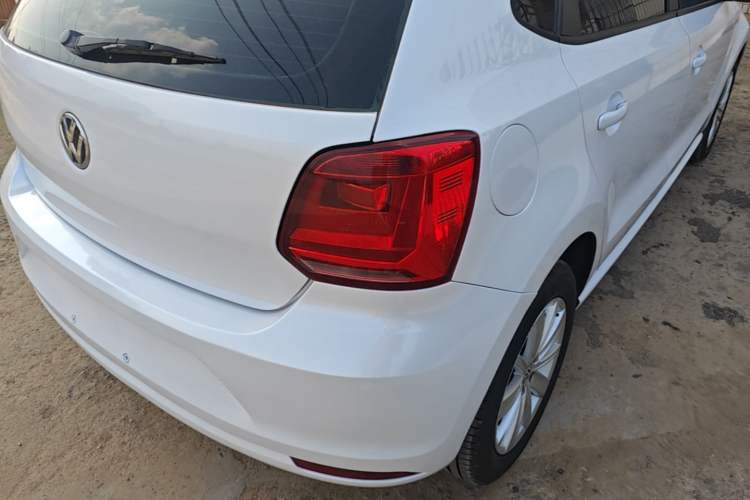 Used Volkswagen Polo 2014 1.6L Automatic Comfort Edition Right Rear Taillight