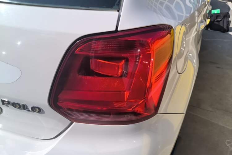 Used Volkswagen Polo 2014 1.4L Automatic Comfort Edition Right Rear Taillight