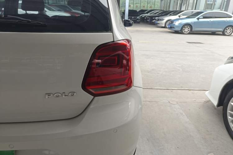 Used Volkswagen Polo 2014 1.4L Automatic Comfort Edition Right Rear Taillight