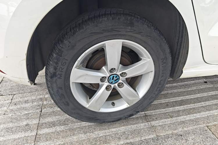 Used Volkswagen Polo 2014 1.4L Manual Fashion Edition Right Rear Wheel Hub