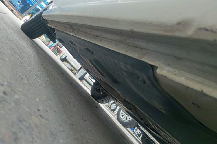 Used Volkswagen Polo 2014 1.4L Manual Fashion Edition Right Side Sill