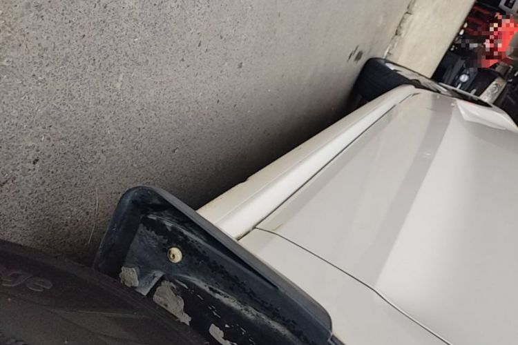 Used Volkswagen Polo 2014 1.4L Manual Fashion Edition Right Side Sill