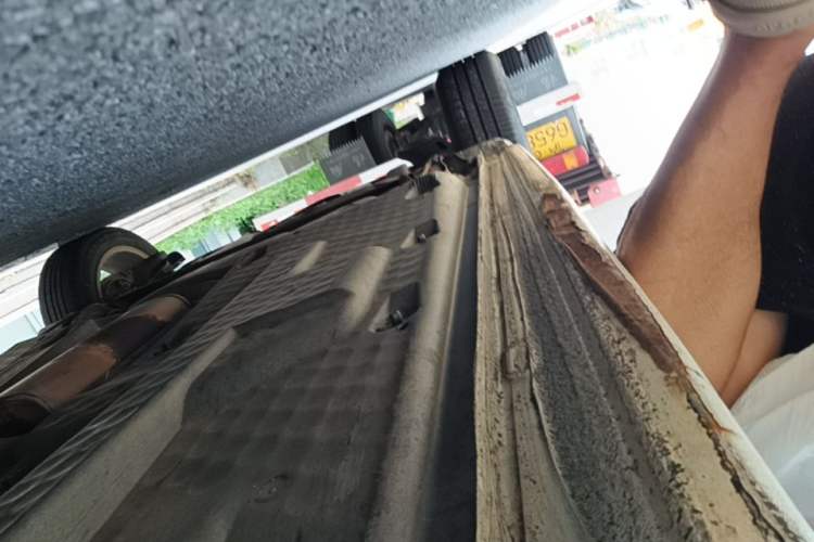 Used Volkswagen Polo 2014 1.4L Automatic Comfort Edition Right Side Sill