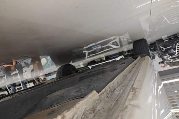 Used Volkswagen Polo 2014 1.4L Manual Fashion Edition Right Side Sill