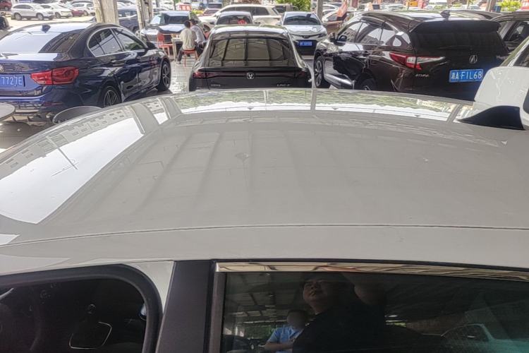 Used Volkswagen Polo 2014 1.6L Manual Comfort Edition Roof