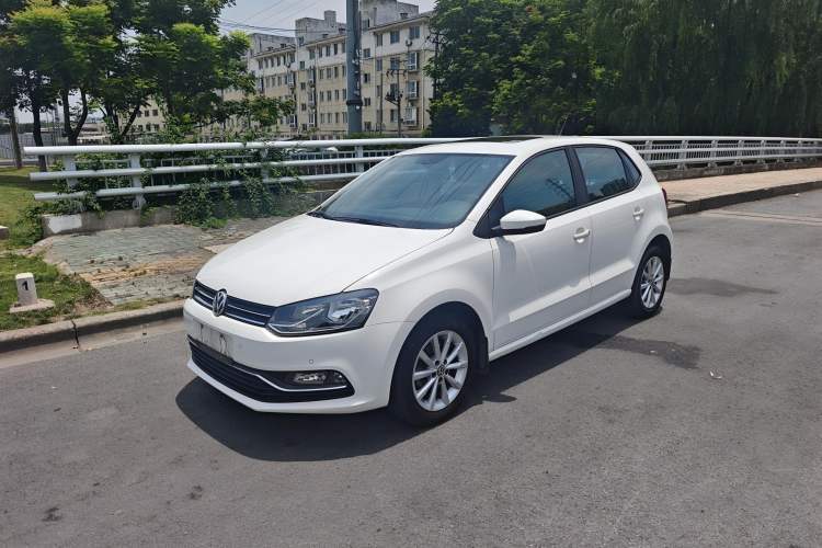Ojetý Volkswagen Polo 2014 1.6L Automatic Luxury Edition Guazi used car, China used car export, Used car for sale, Used  cars, Cheapest cars for sale