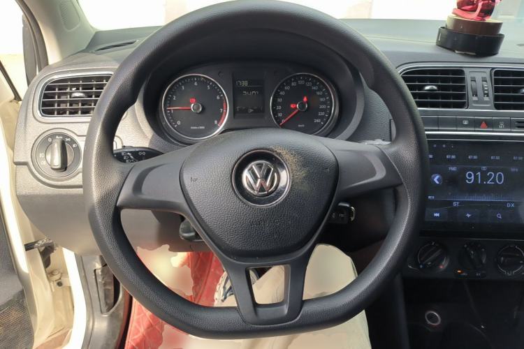Used Volkswagen Polo 2014 1.4L Manual Comfort Edition Steering Wheel