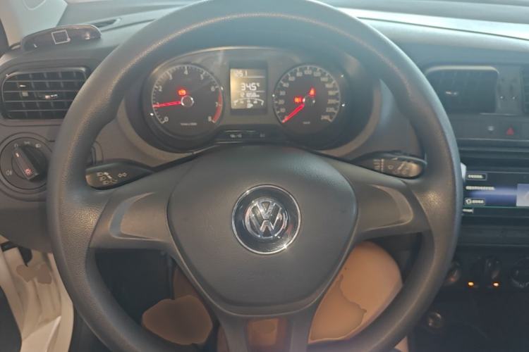 Used Volkswagen Polo 2014 1.4L Manual Fashion Edition Steering Wheel