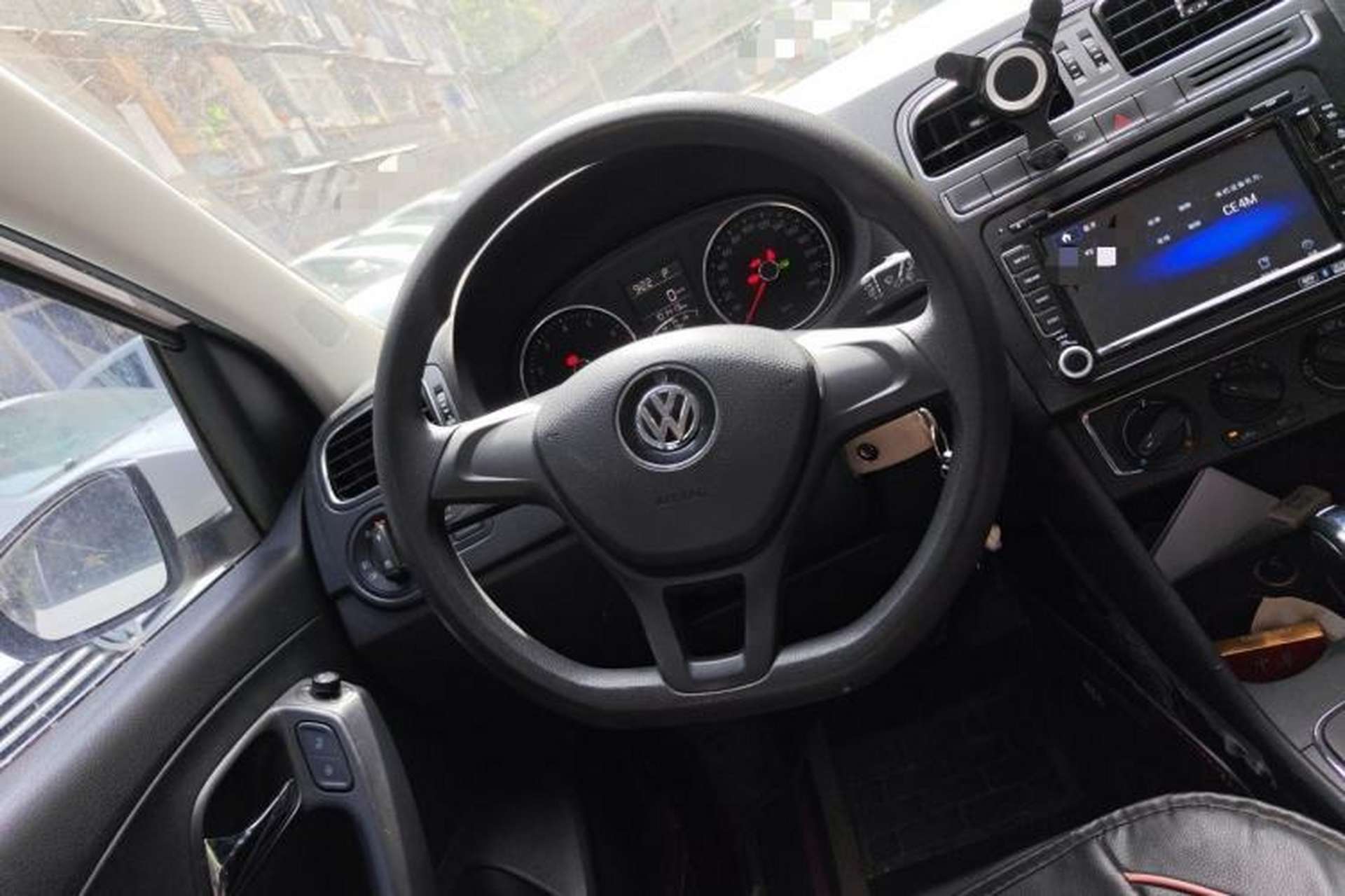 Used Volkswagen Polo 2014 1.6L Automatic Comfort Edition Steering Wheel