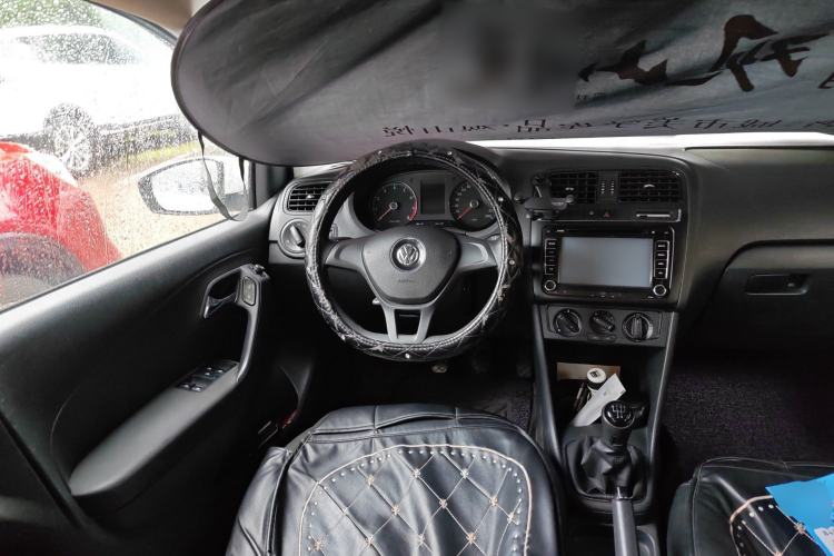 Used Volkswagen Polo 2014 1.4L Manual Fashion Edition Steering Wheel