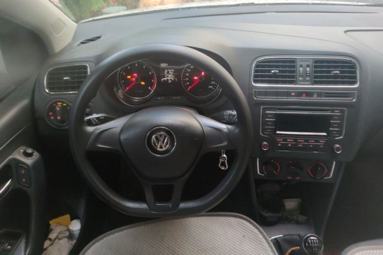 Used Volkswagen Polo 2014 1.4L Manual Comfort Edition Steering Wheel