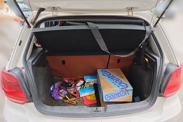 Used Volkswagen Polo 2014 1.4L Manual Fashion Edition Trunk