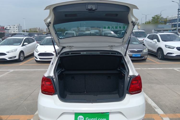 Used Volkswagen Polo 2014 1.4L Automatic Comfort Edition Trunk