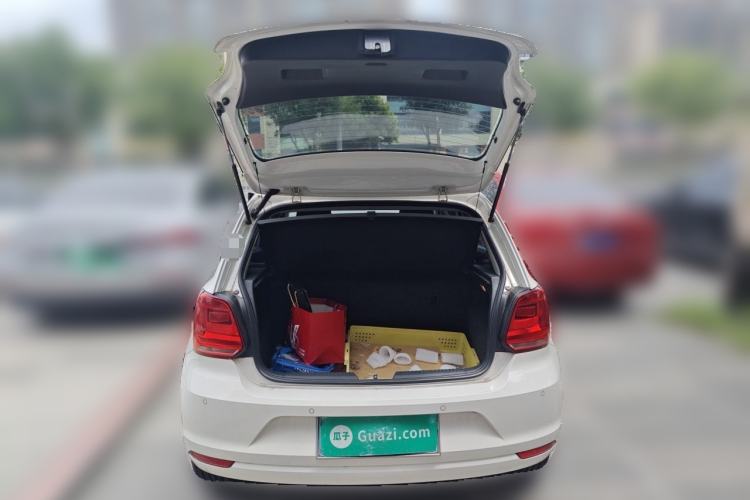 Used Volkswagen Polo 2014 1.4L Automatic Comfort Edition Trunk