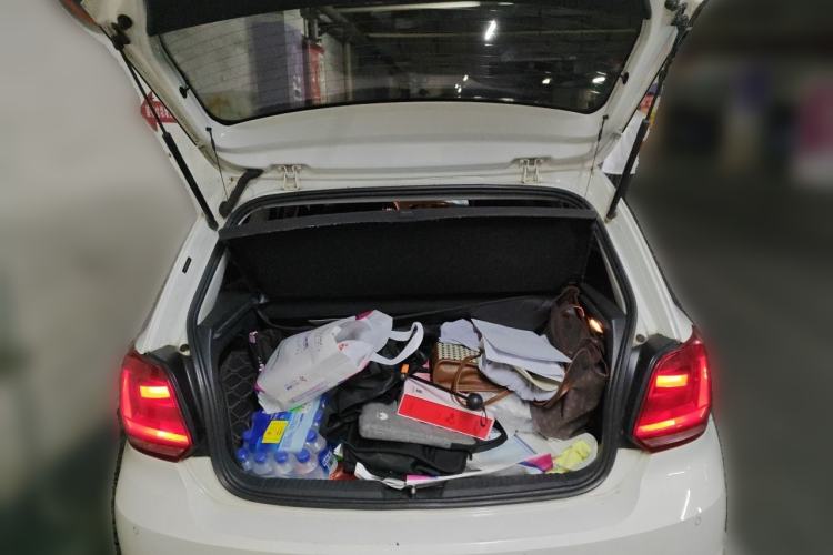 Used Volkswagen Polo 2014 1.6L Automatic Comfort Edition Trunk