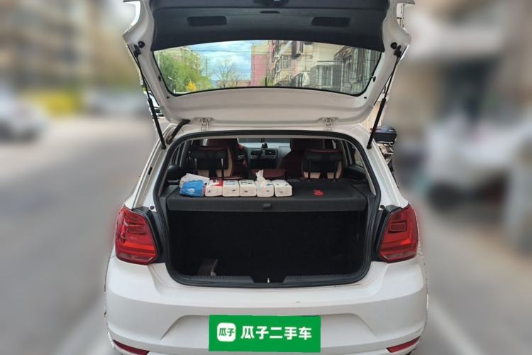 Used Volkswagen Polo 2014 1.4L Manual Fashion Edition Trunk