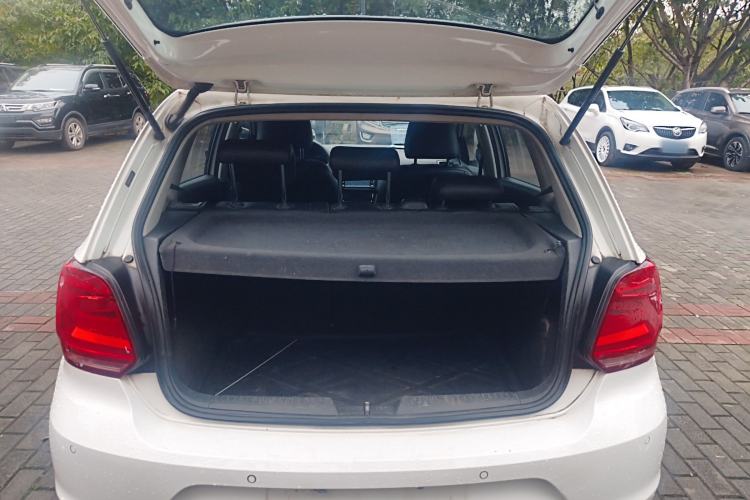 Used Volkswagen Polo 2014 1.6L Automatic Comfort Edition Trunk