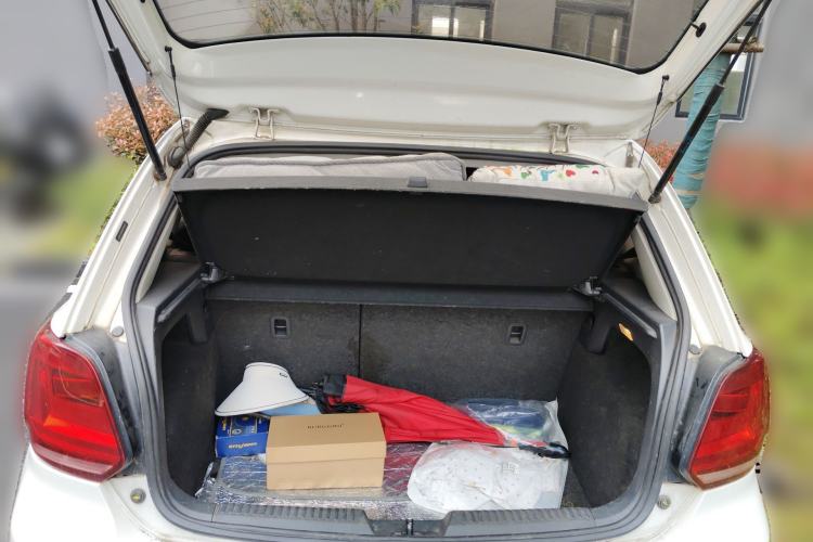 Used Volkswagen Polo 2014 1.4L Automatic Comfort Edition Trunk