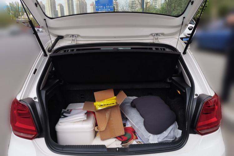Used Volkswagen Polo 2014 1.4L Automatic Comfort Edition Trunk