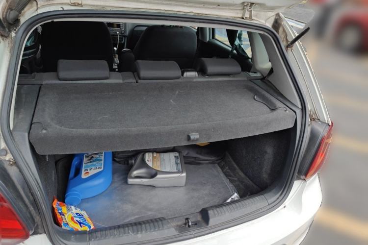 Used Volkswagen Polo 2014 1.4L Automatic Comfort Edition Trunk