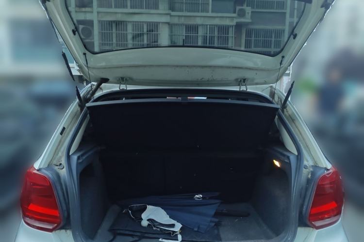 Used Volkswagen Polo 2014 1.4L Automatic Comfort Edition Trunk