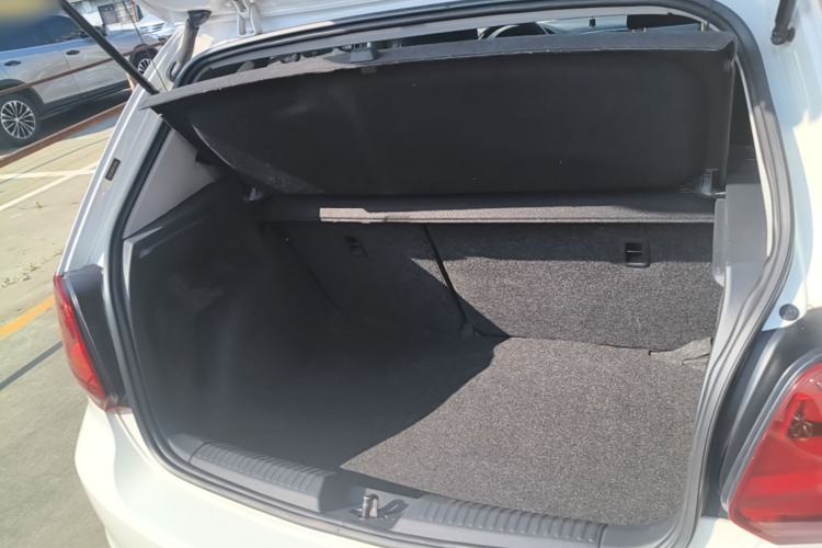 Used Volkswagen Polo 2014 1.4L Automatic Comfort Edition Trunk
