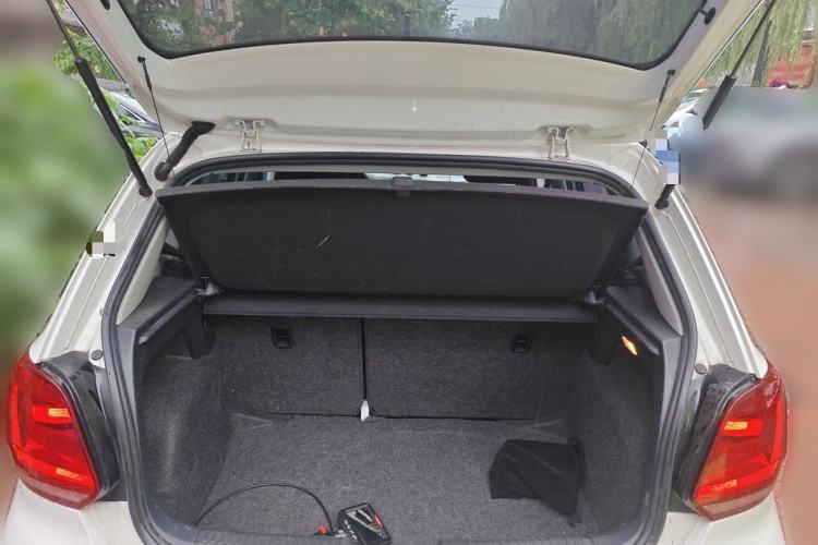 Used Volkswagen Polo 2014 1.4L Automatic Comfort Edition Trunk