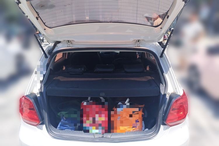 Used Volkswagen Polo 2014 1.4L Manual Fashion Edition Trunk