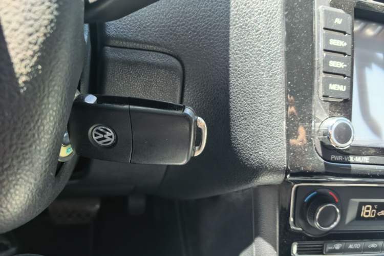 Used Volkswagen Polo 2014 1.6L Automatic Luxury Edition Vehicle Key