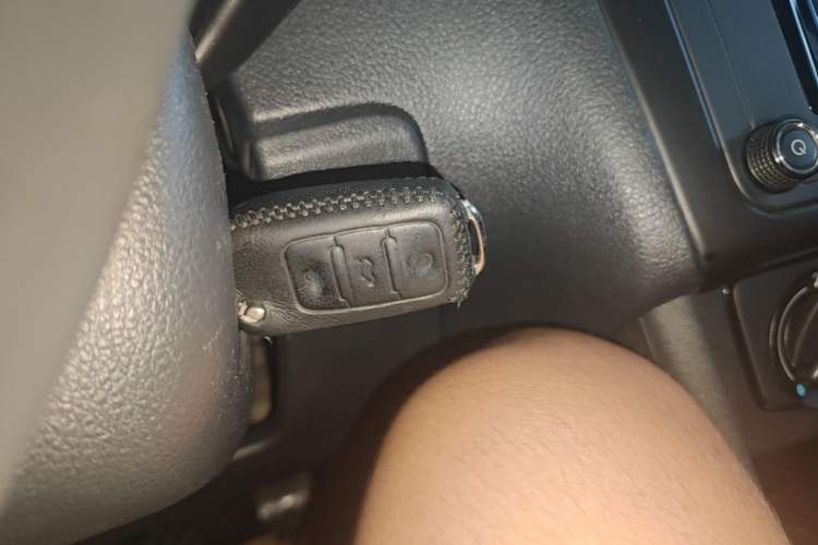 Used Volkswagen Polo 2014 1.4L Manual Fashion Edition Vehicle Key