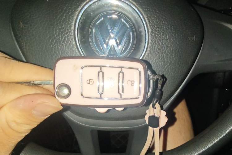 Used Volkswagen Polo 2014 1.6L Automatic Comfort Edition Vehicle Key