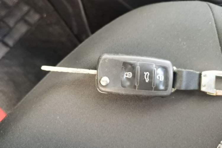 Used Volkswagen Polo 2014 1.4L Manual Fashion Edition Vehicle Key