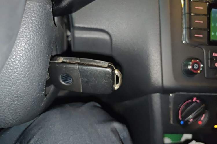 Used Volkswagen Polo 2014 1.6L Automatic Comfort Edition Vehicle Key